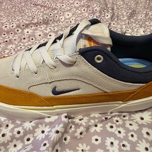 New In Box Nike SB Shoes, Men’s Size 9